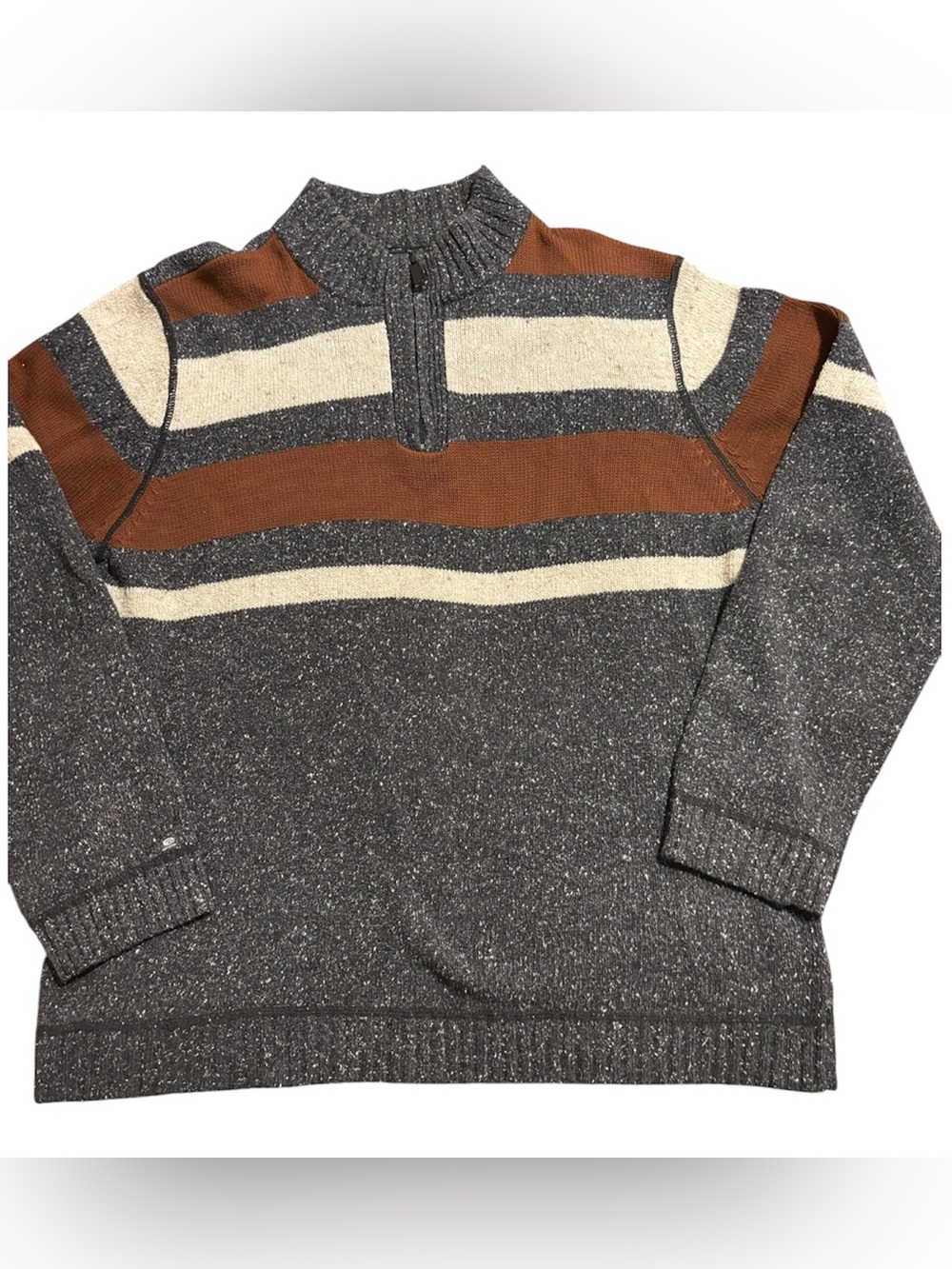 🧳Men's Gray Marled Half-Zip Sweater with Brown and Cream Stripes